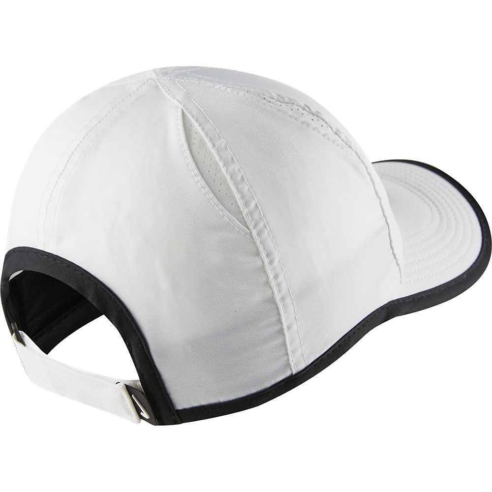 NIKE FEATHERLIGHT CAP - YOUTH