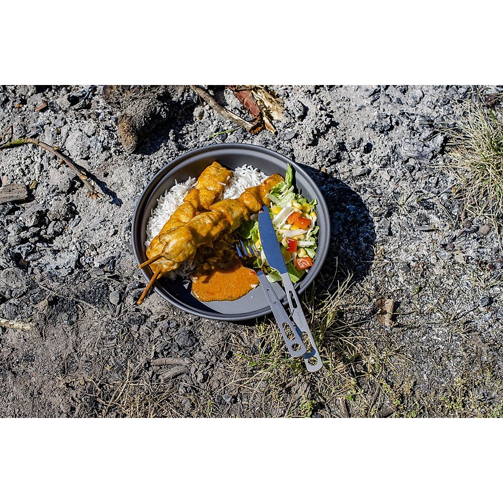 ＴＩＴＡＮＩＵＭ　ＣＵＴＬＥＲＹ　ＳＥＴ　ＯＦ　２