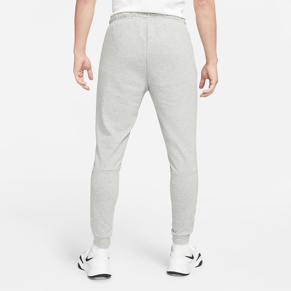 ナイキ DRIーFIT テーパード フリース パンツ
