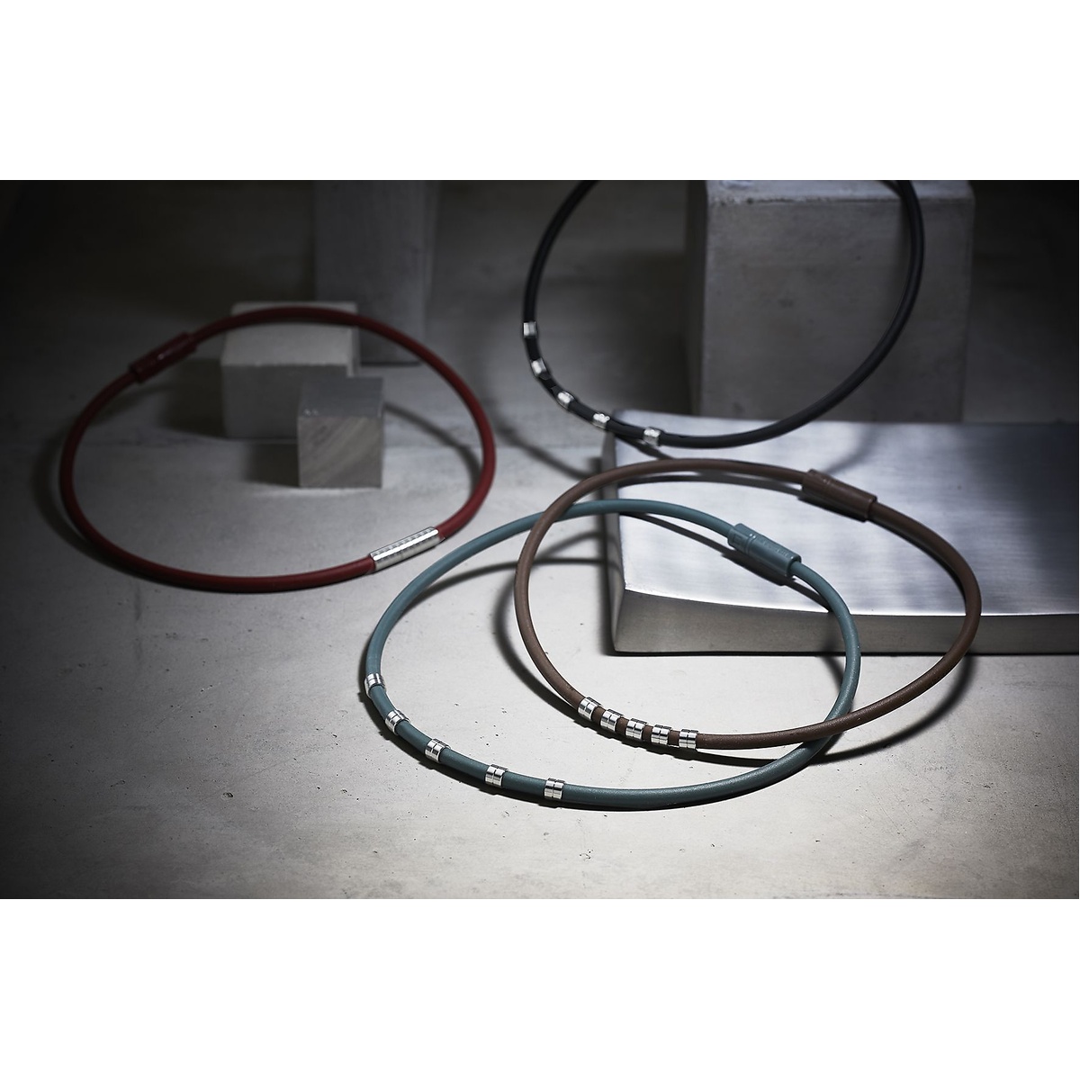 ワックルネック　STYLE