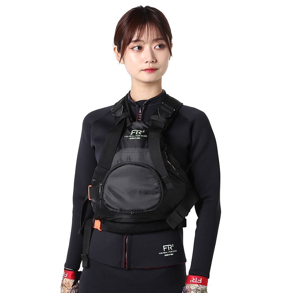 ＢＵＭＳ　ＫＡＭＵＩ（ブラック／ＴＣ）