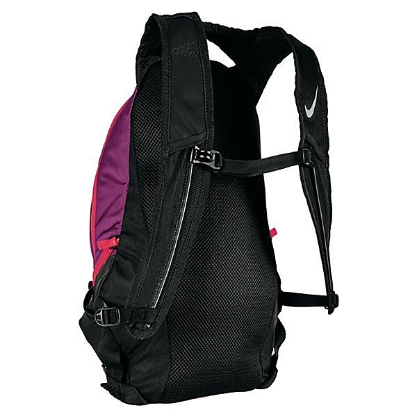 ナイキ　ラン　コミューター　バックパック１５Ｌ