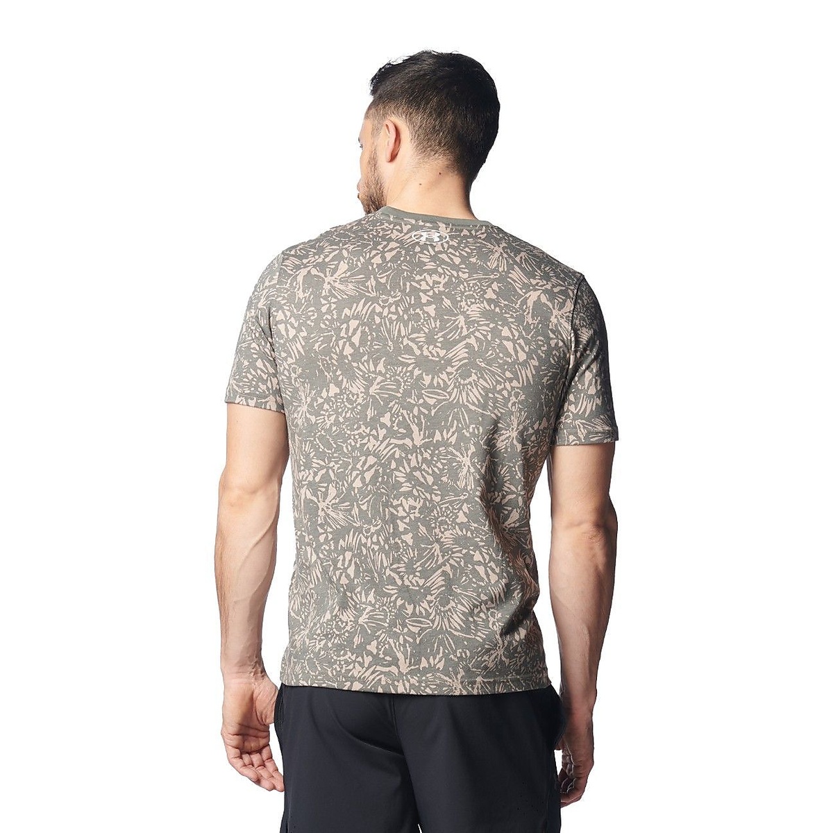 UA CHARGED COTTON SHORT SLEEVE PRINTED