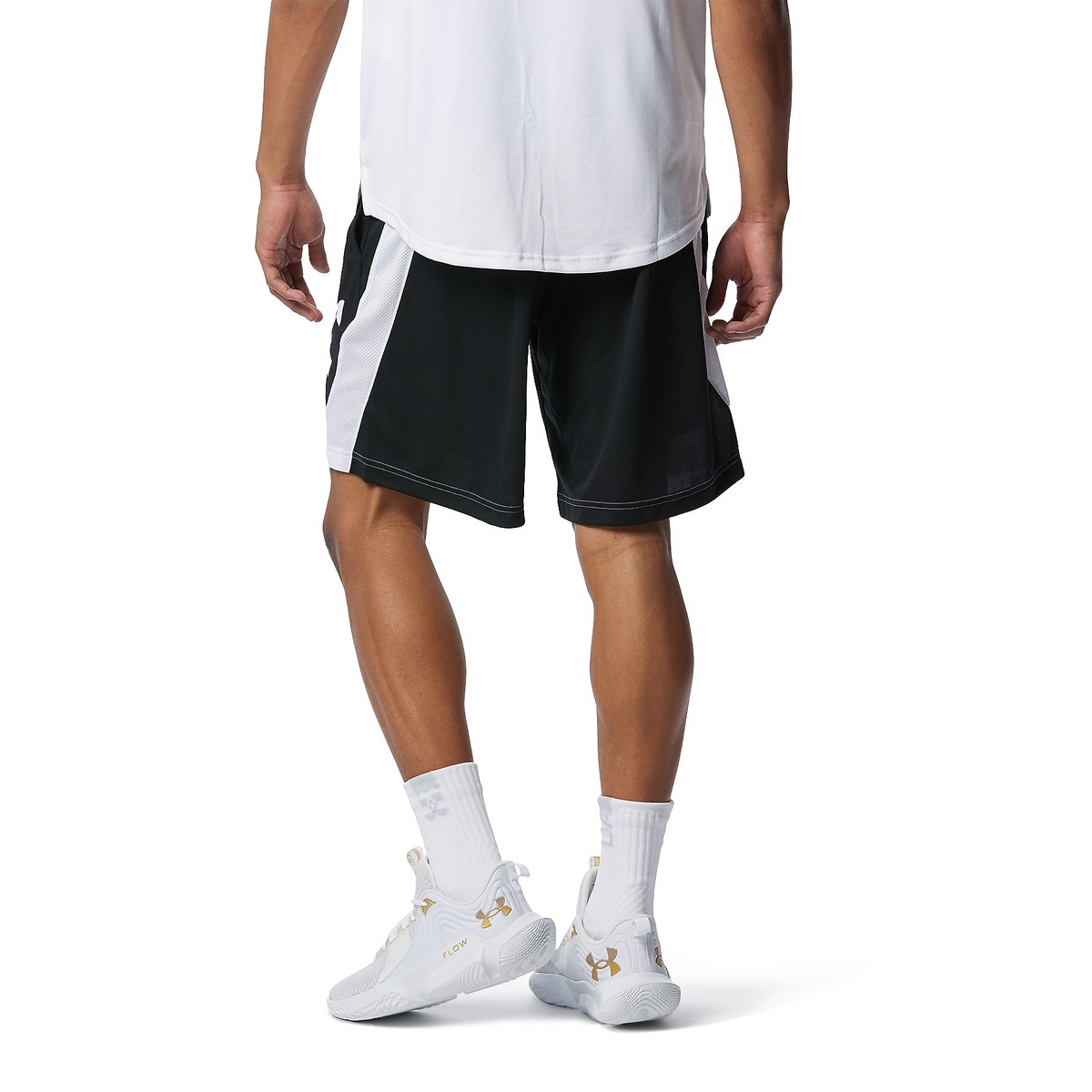 UA BASELINE SHORTS