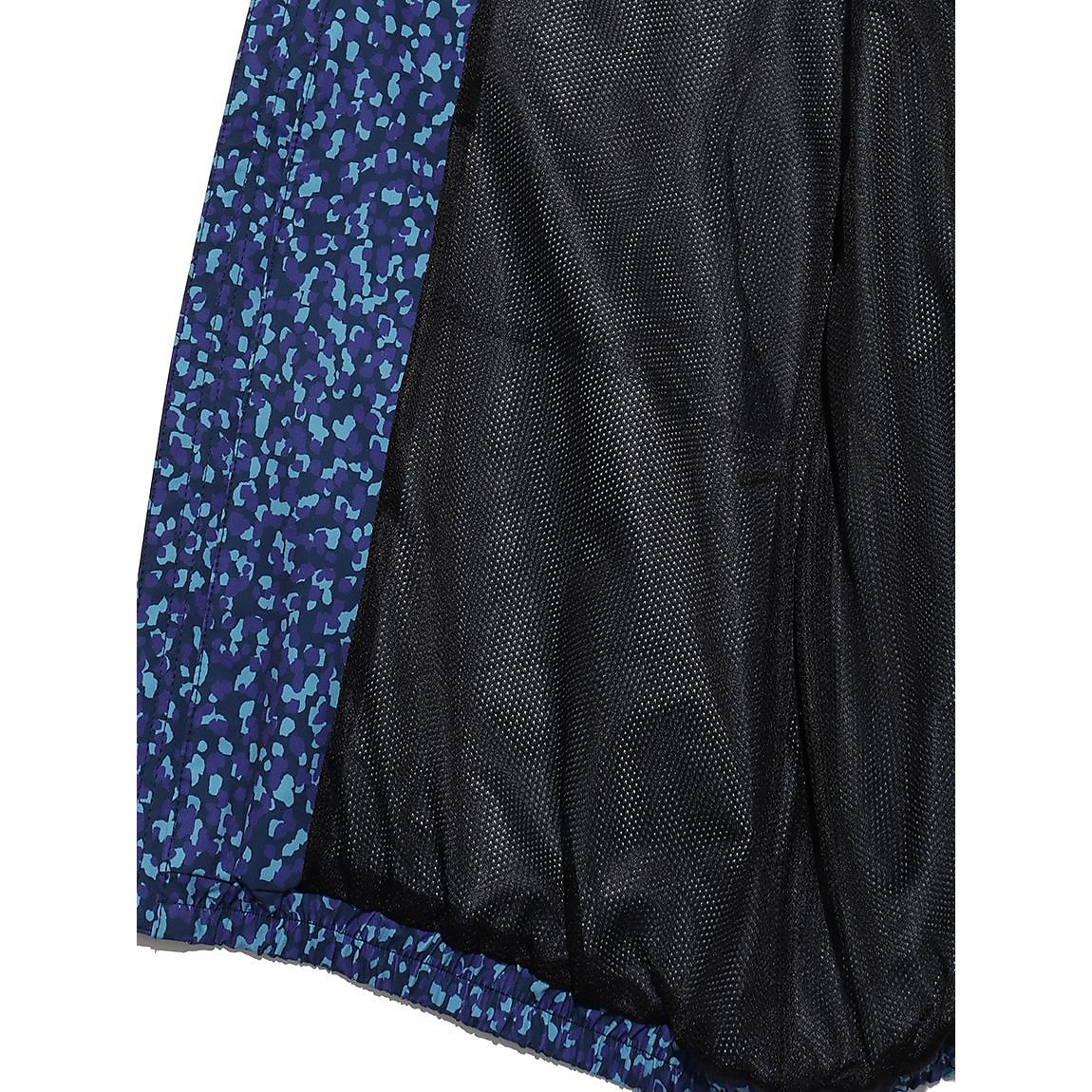 総柄グラフィックウィンドジャケット(裏メッシュ付き)