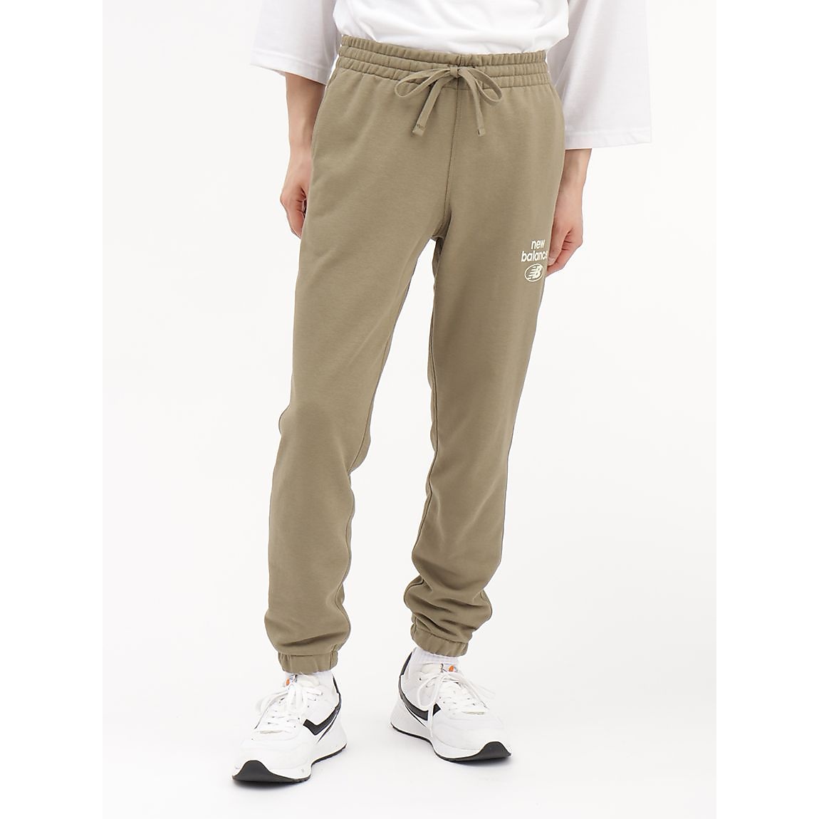 NB ESSENTIALS スウェットパンツ