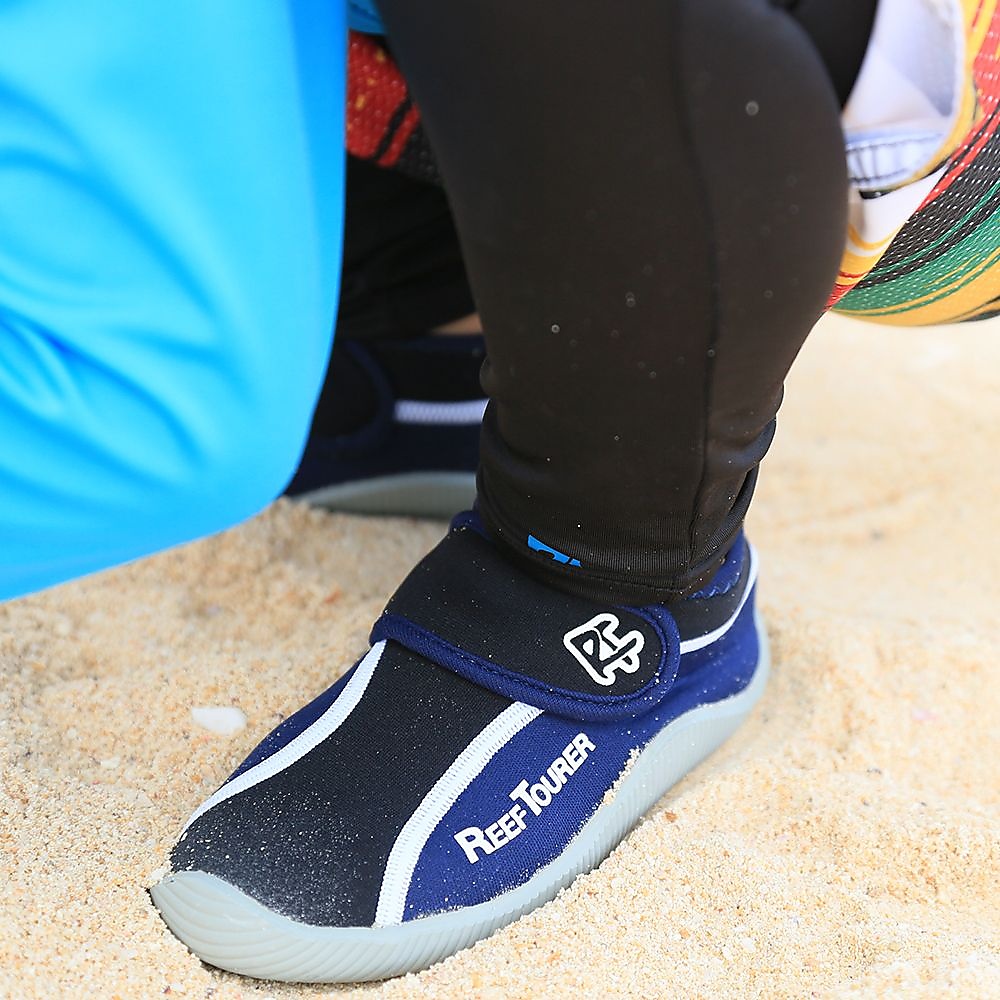 機能性に優れたお子様向けマリンシューズ