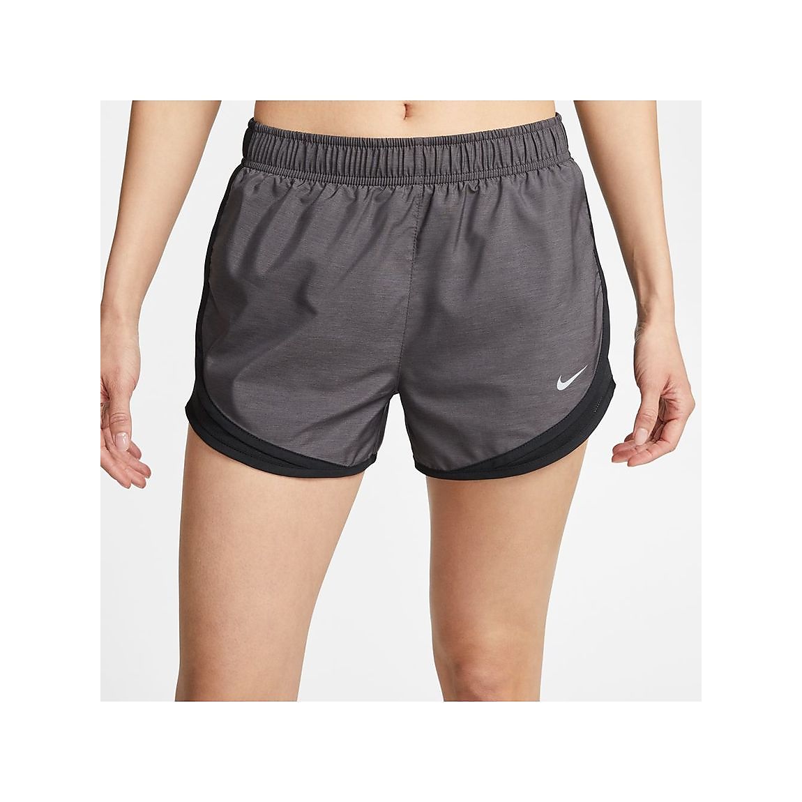 ナイキ ウィメンズ テンポ ショート