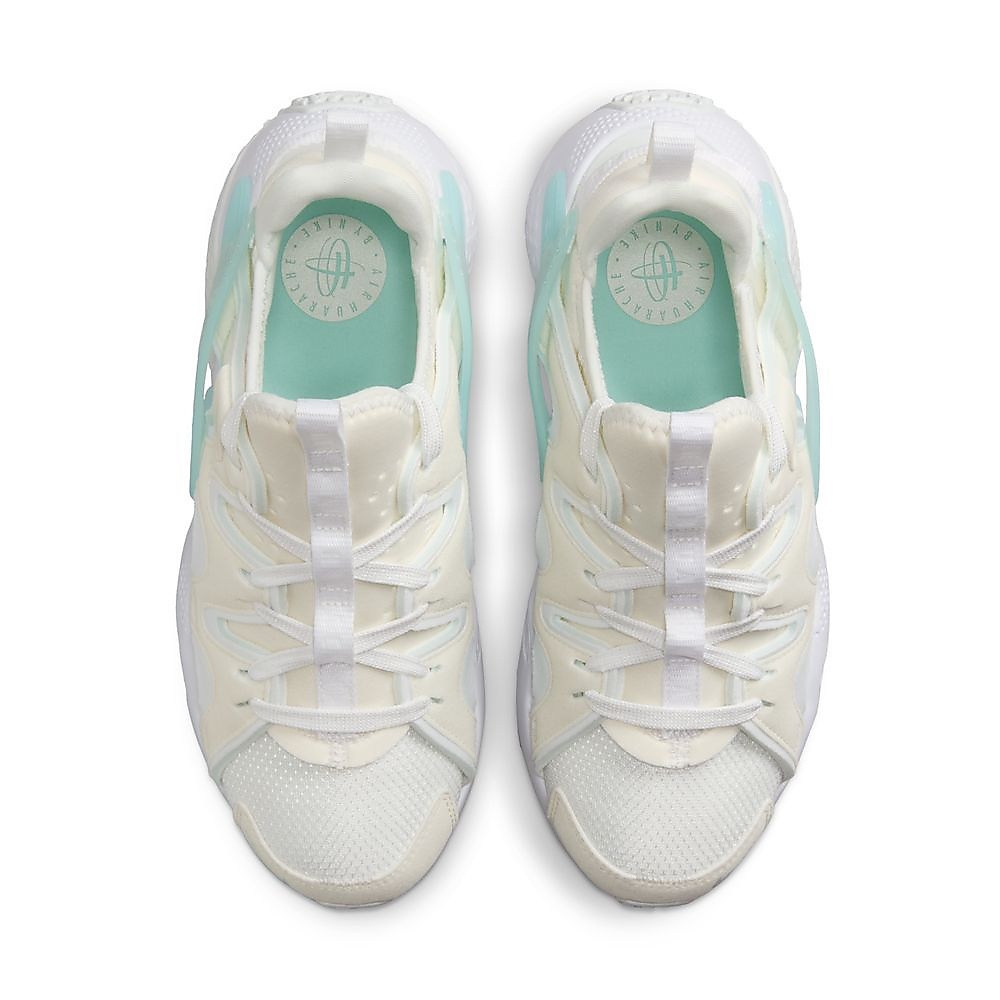 ナイキ ウィメンズ エア ハラチ クラフト