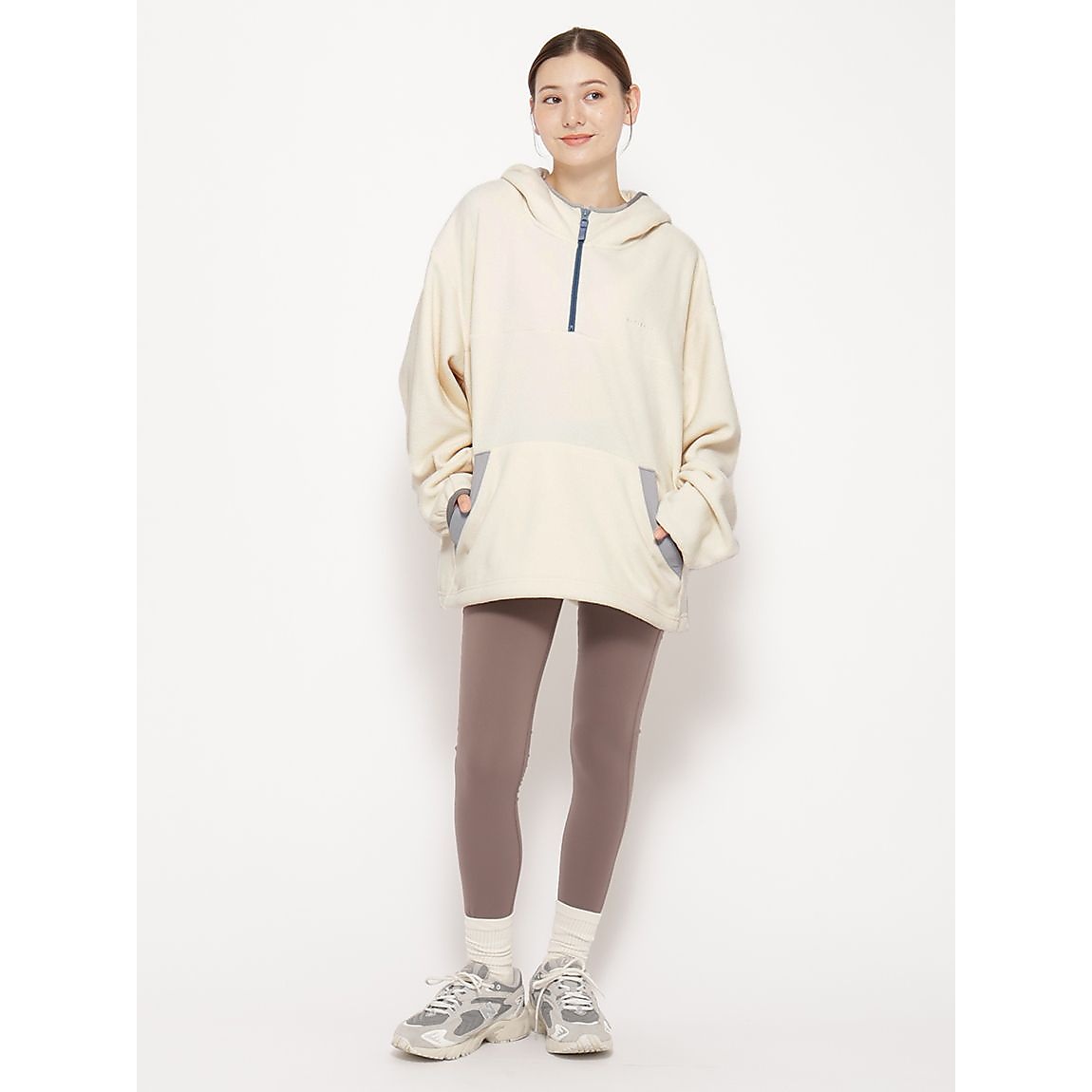 マイクロフリース ハーフジップフーディUNISEX