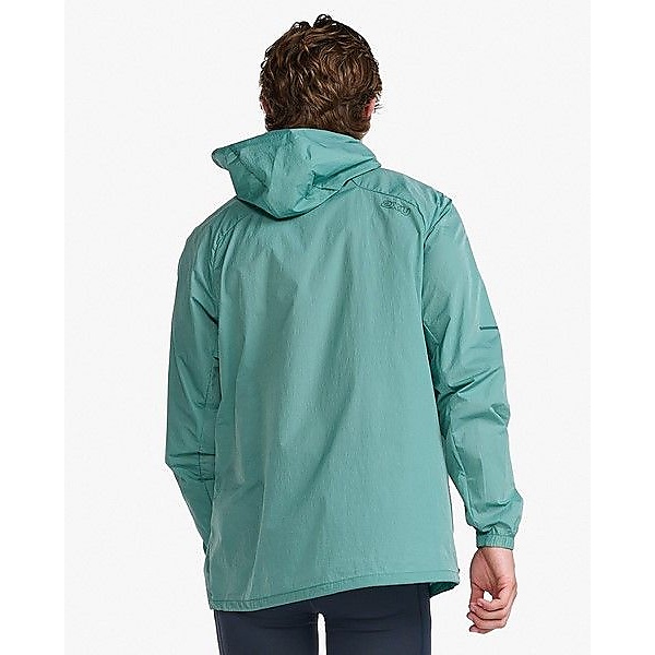 エアロアノラック