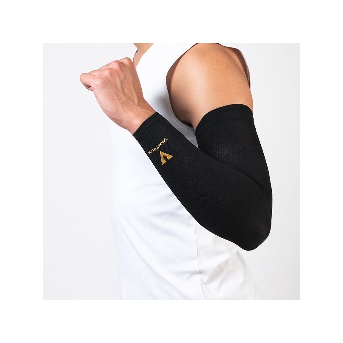 バンテリンコーワリカバリー　アームスリーブ　小さめ～ふつうサイズ　コスモブラック