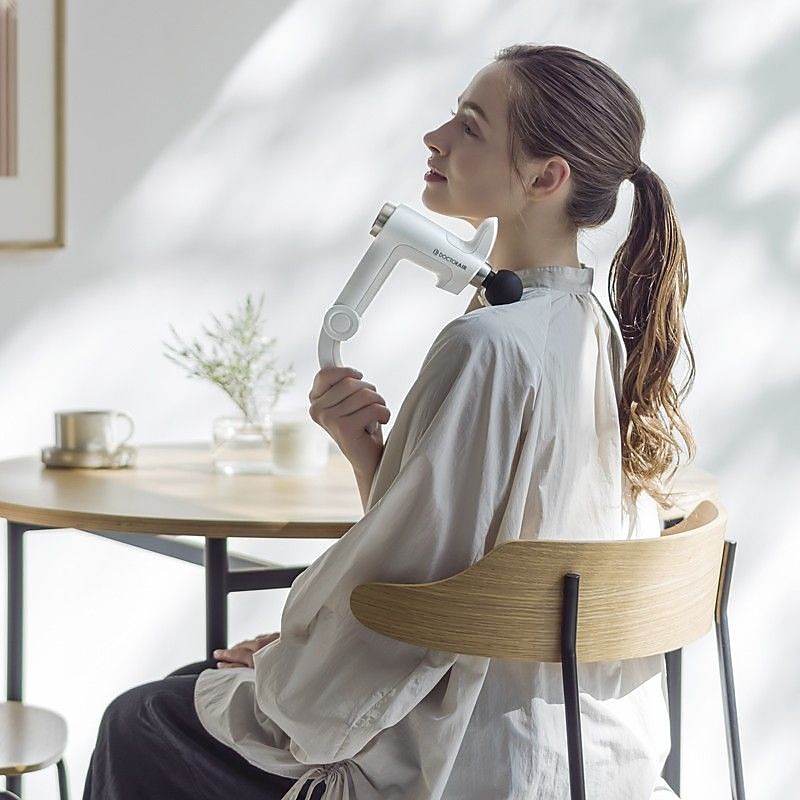 ドクターエア　エクサガンハンディPRO　ホワイト