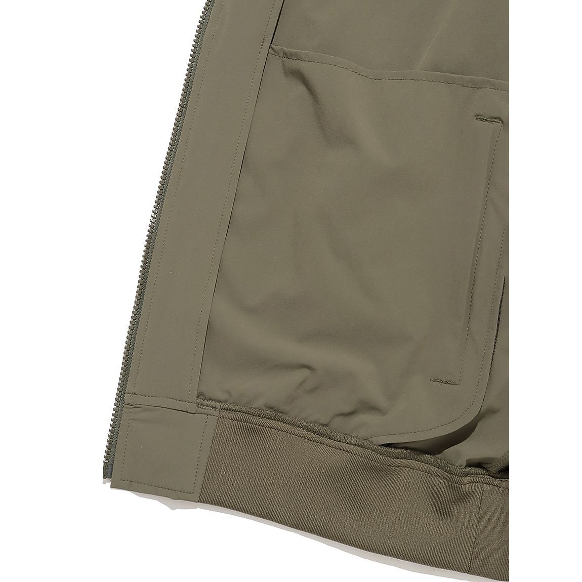 ジップアップジャケット