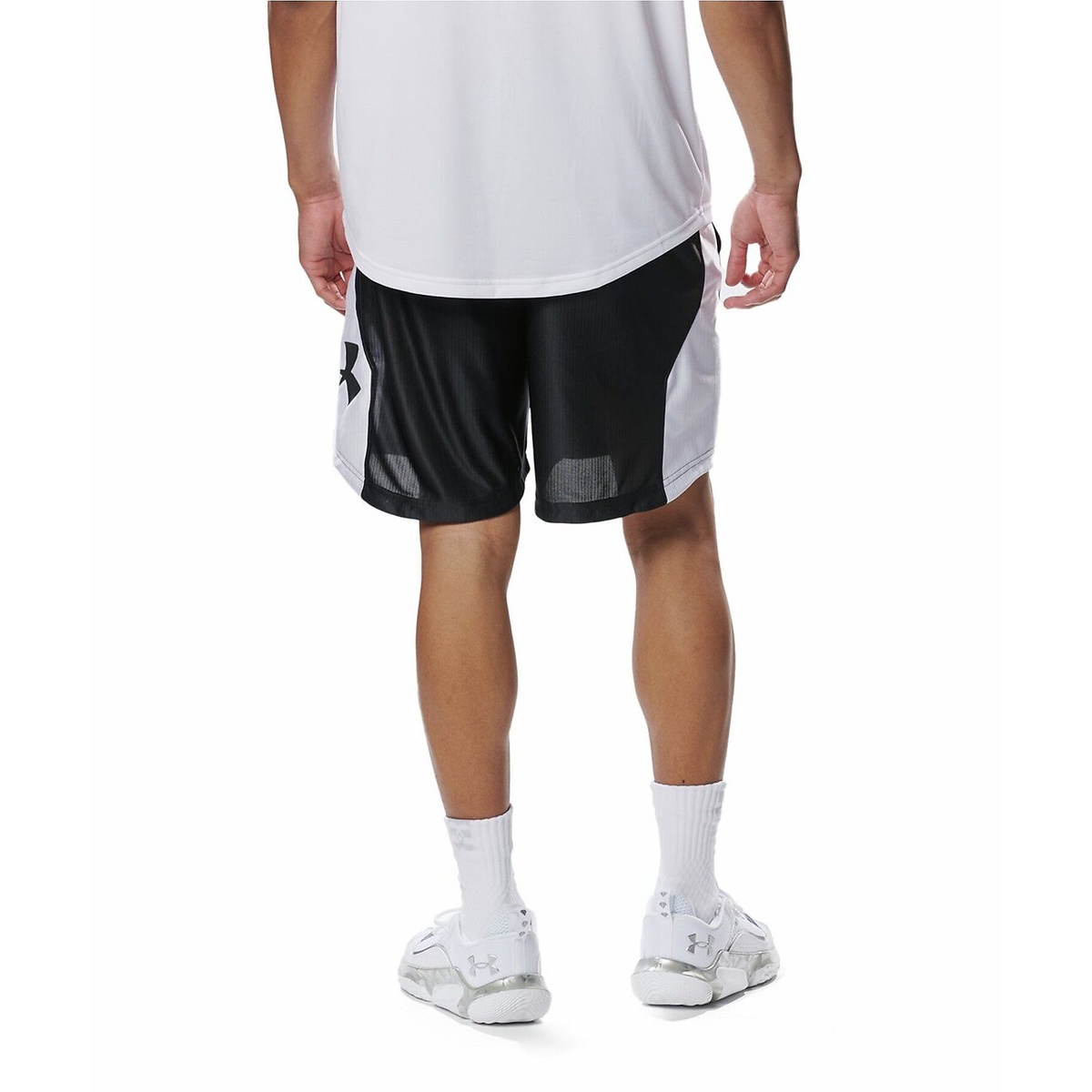 UA Baseline Money Shorts