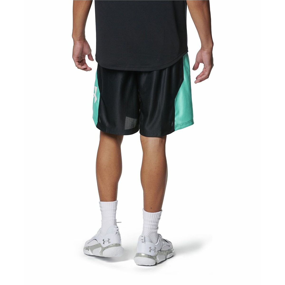 UA Baseline Money Shorts