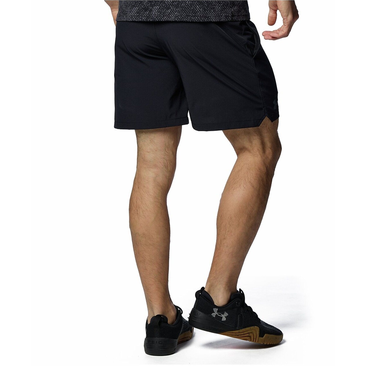 UA WOVEN 7 INCH SHORTS