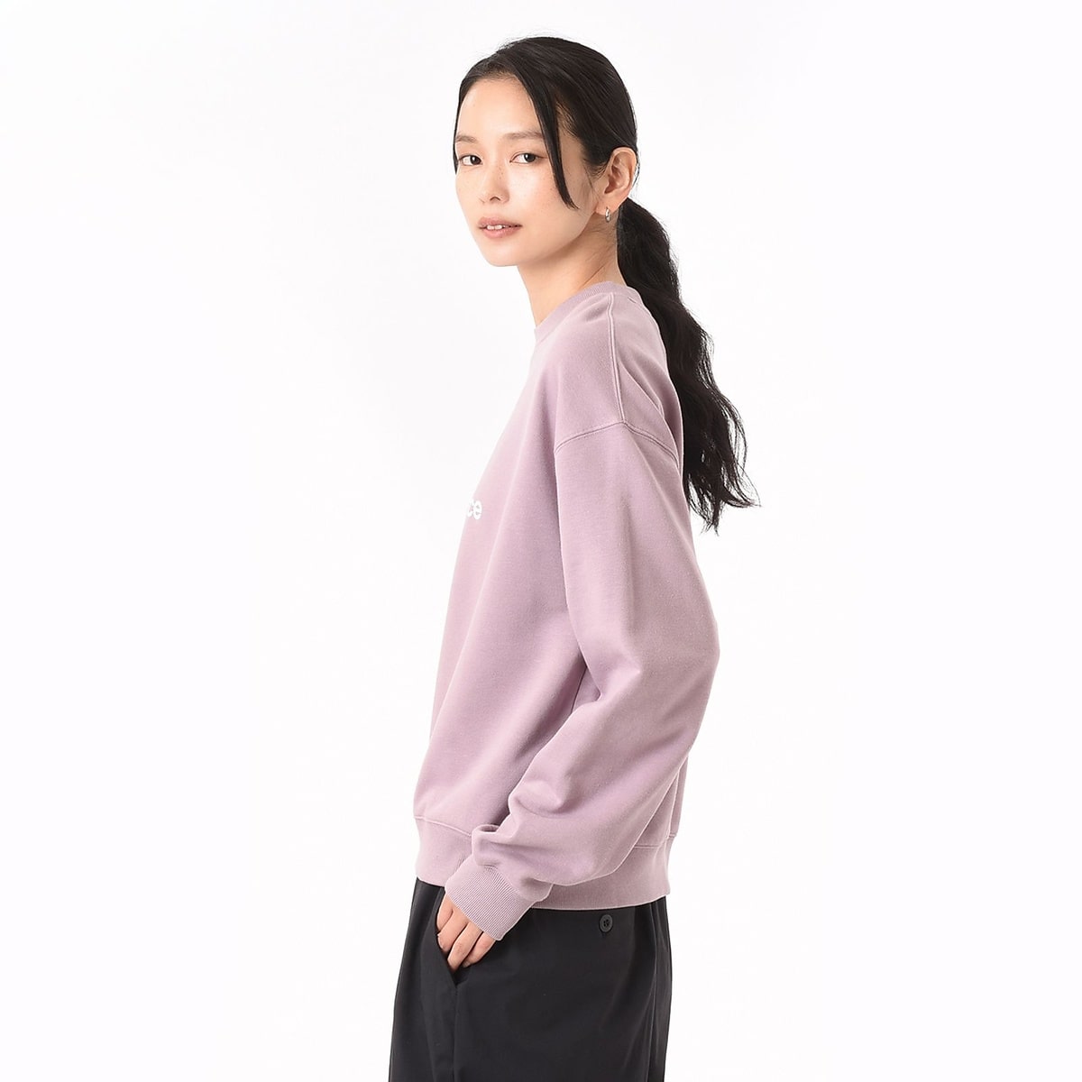 Sport Essentials Stacked Logo フレンチテリークルー(裏起毛)