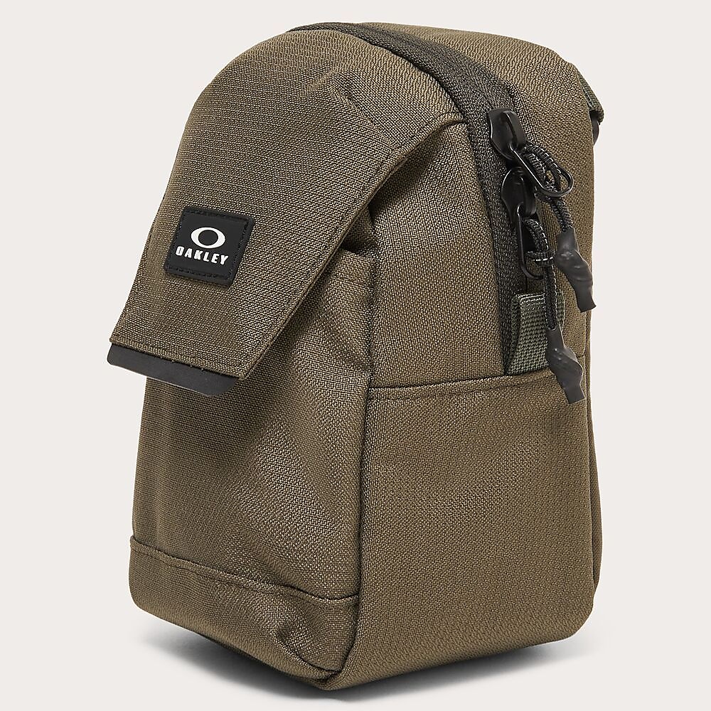 ESSENTIAL LT SHOULDER POUCH