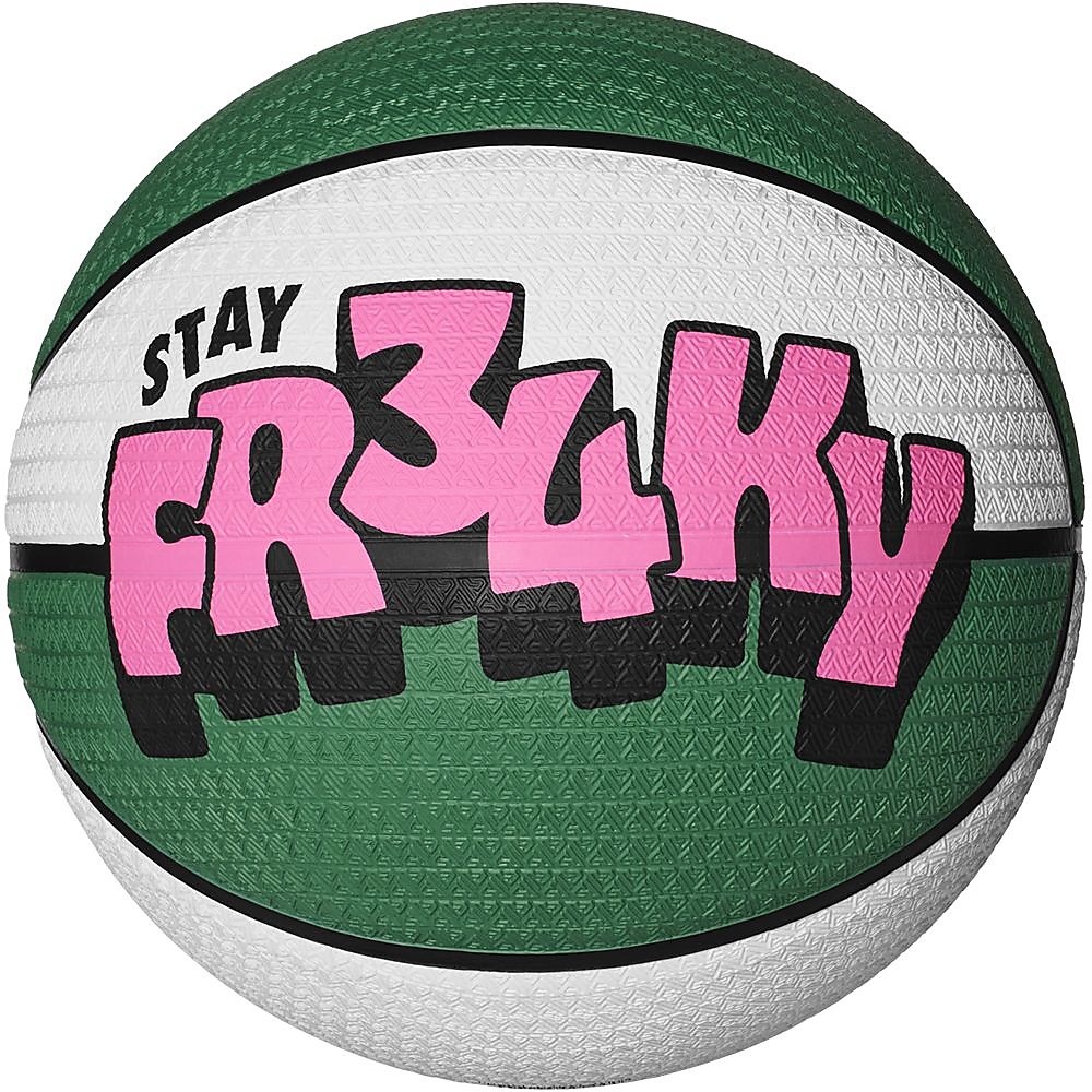 ナイキ ヤニス プレイグラウンド  2.0