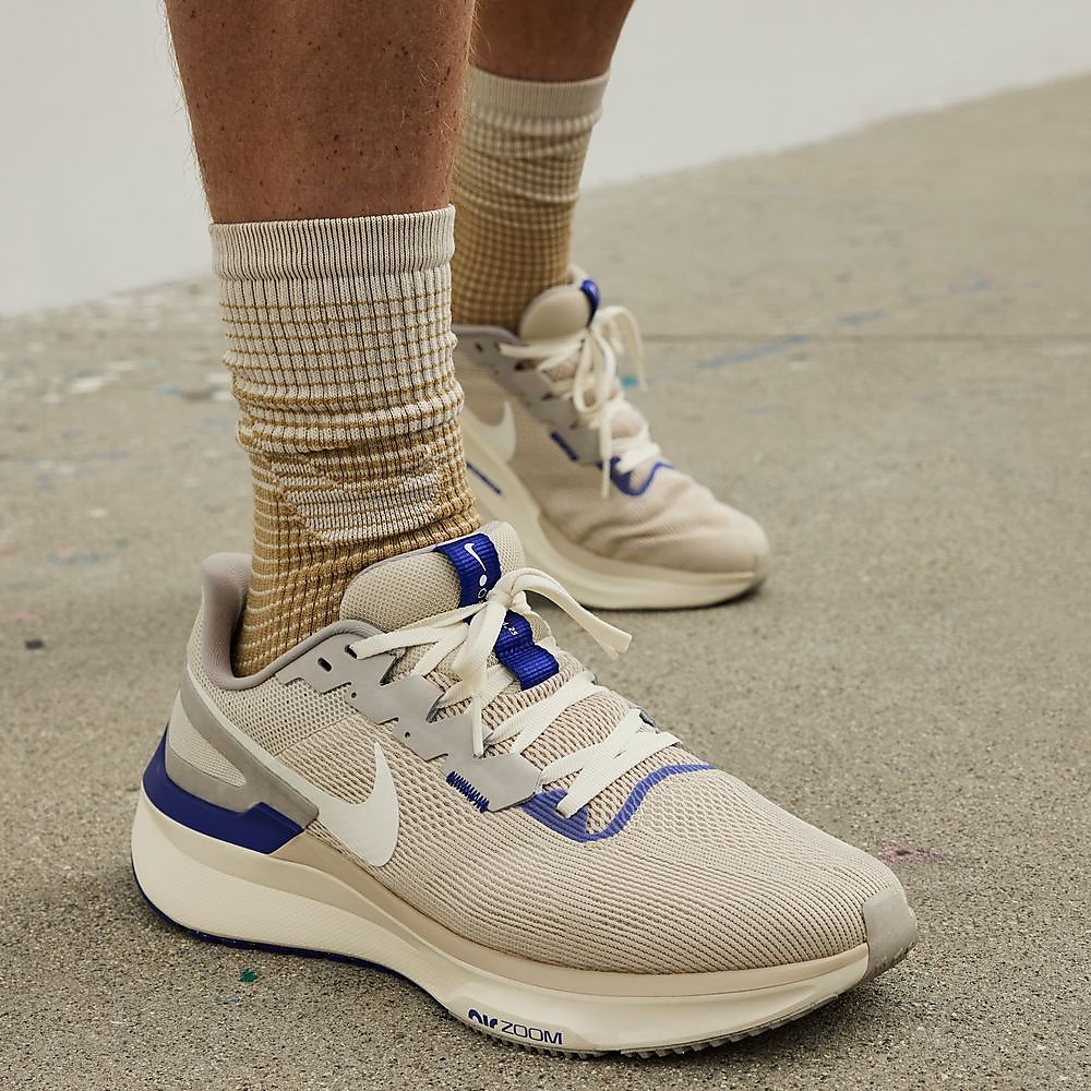 ナイキ エア ズーム ストラクチャー 25 PRM