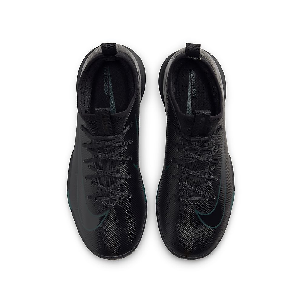 ナイキ ジュニア ズーム ヴェイパー 16 アカデミー TF