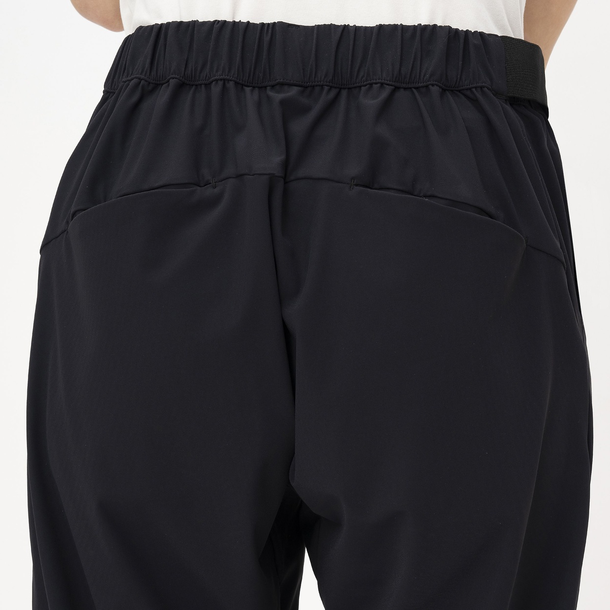 接触冷感ジョガーパンツ