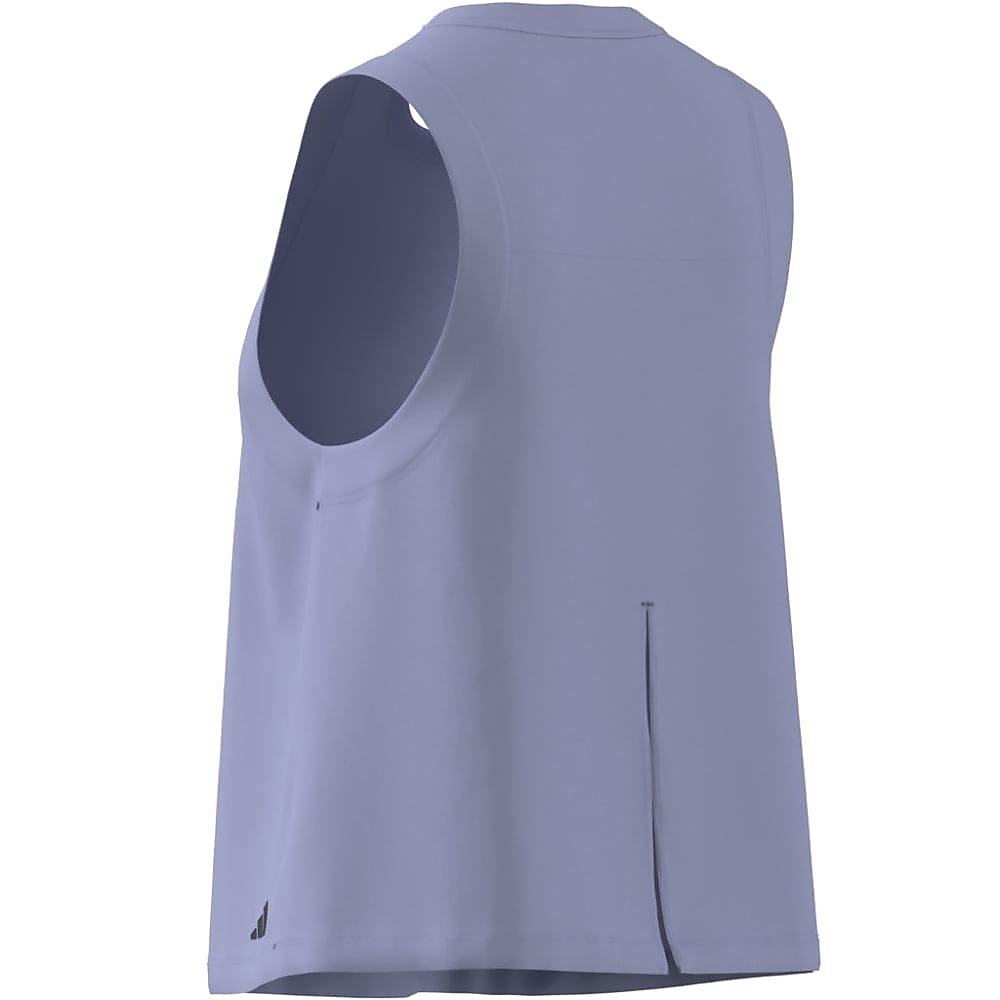 WYOGAタンクトップ