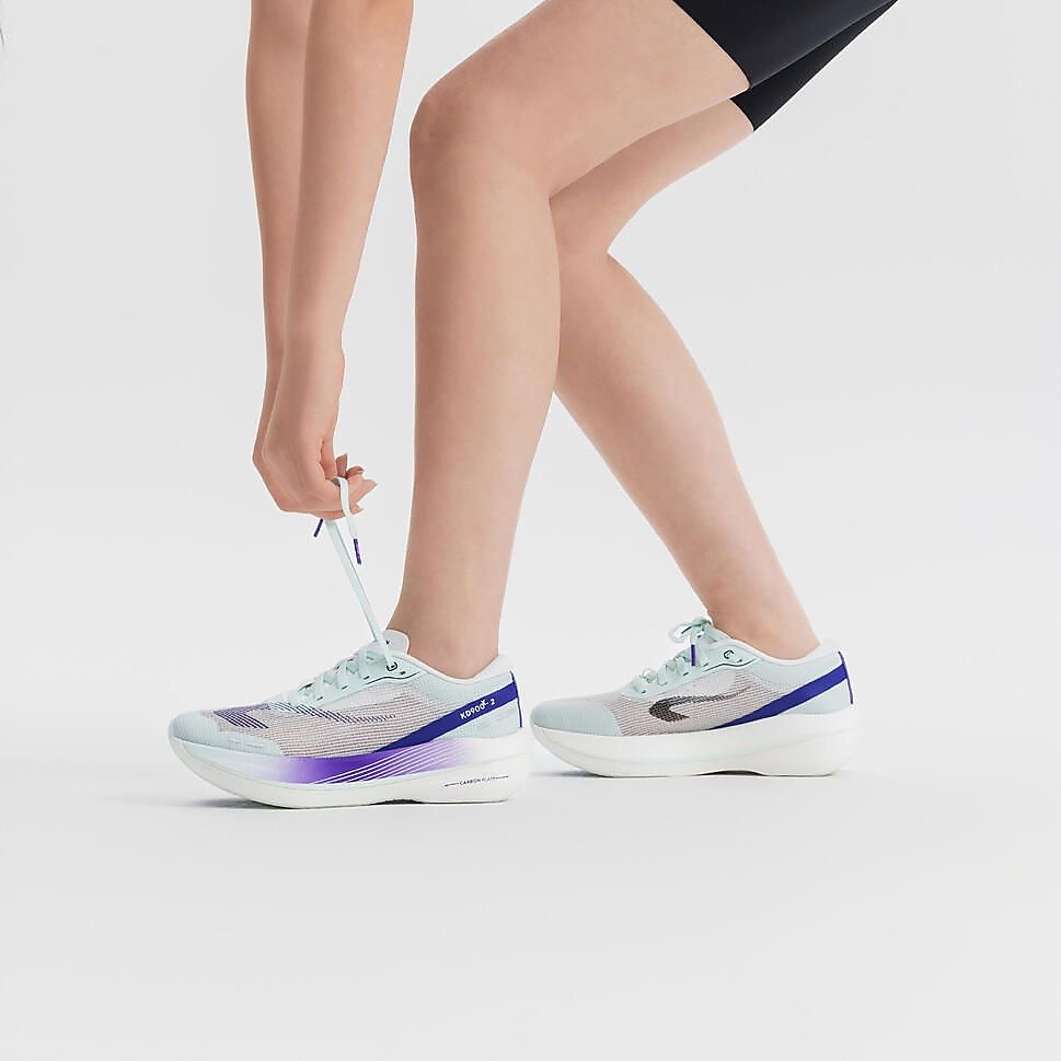 ランニングシューズKD900X