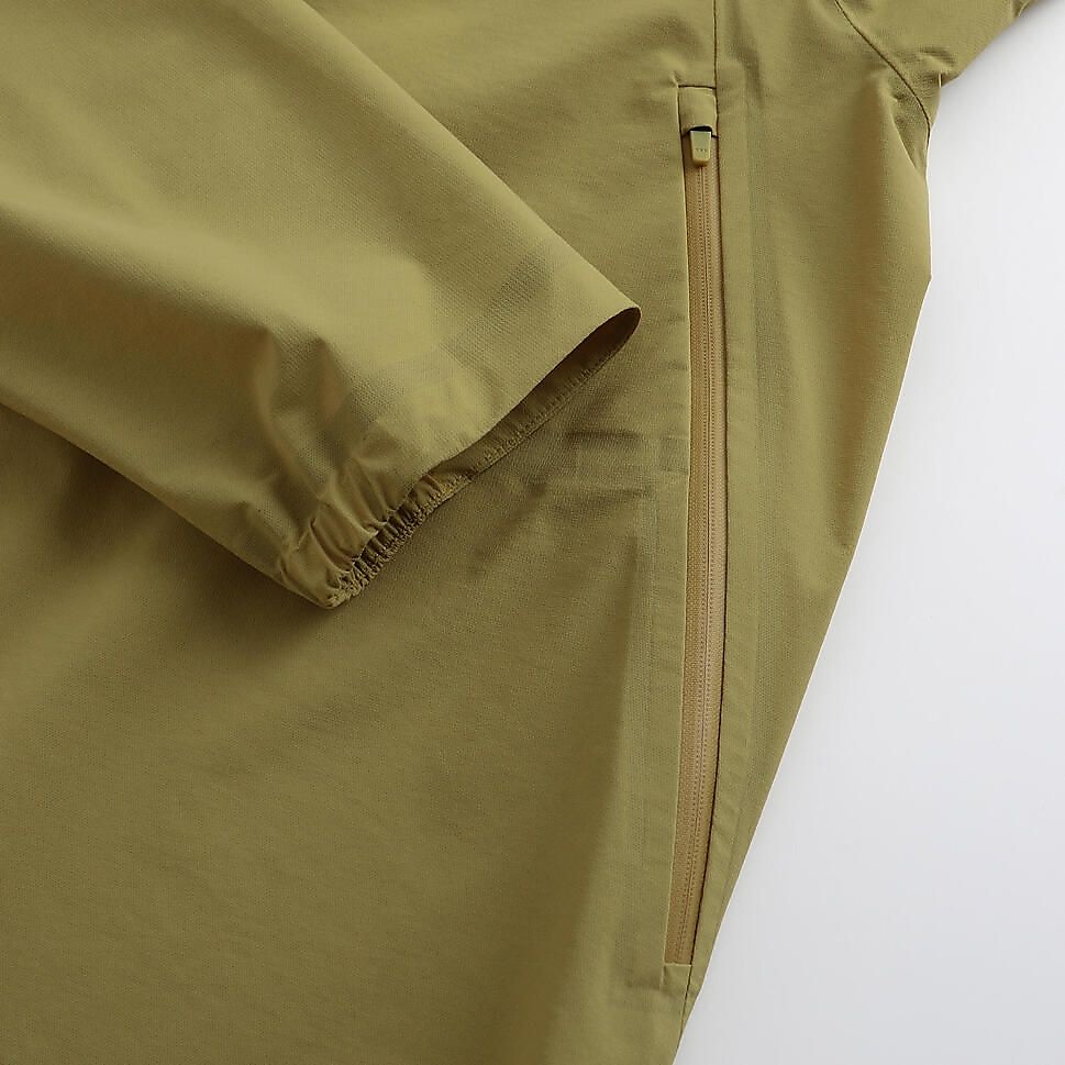 ハイキングメンズジャケット　KAK