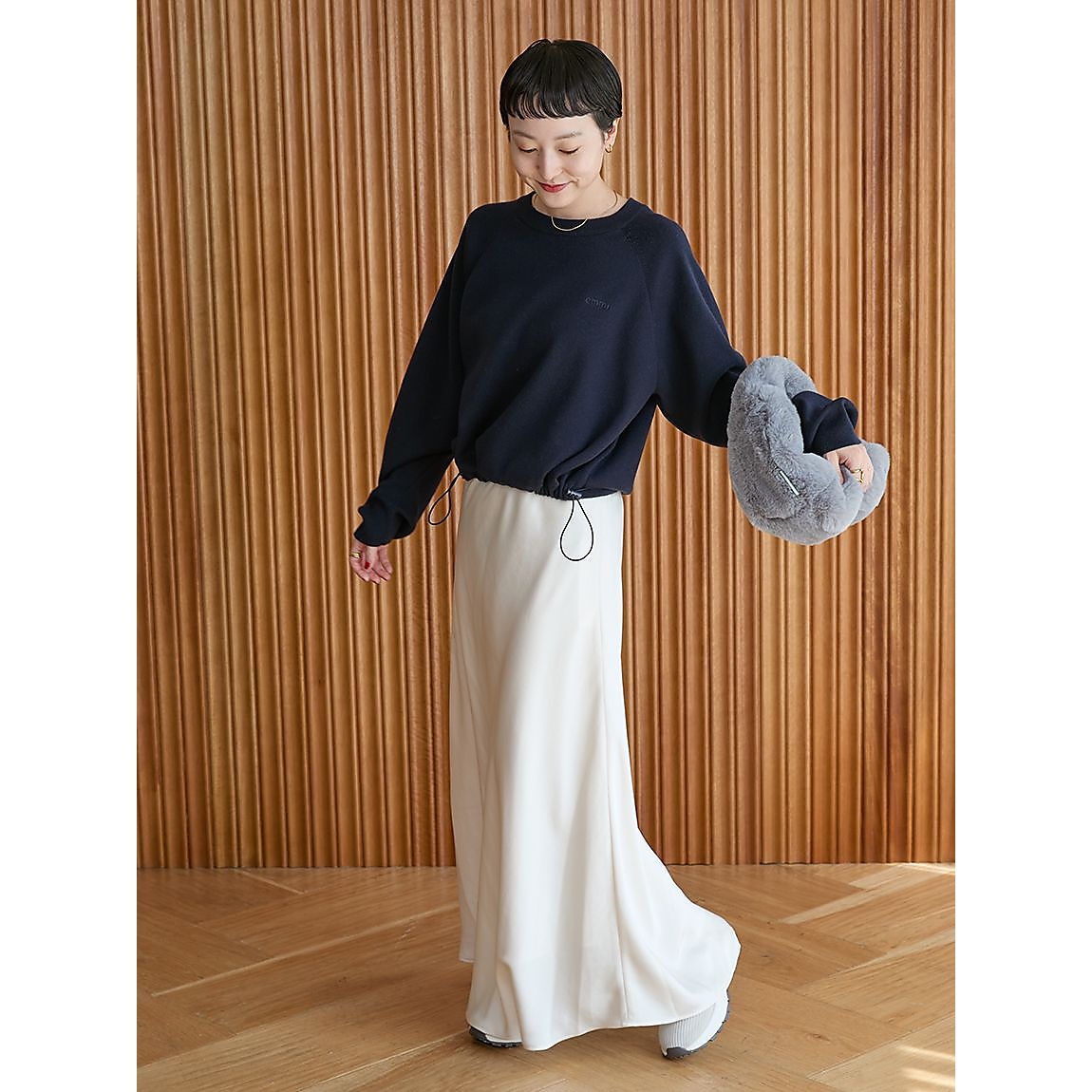 ゴムウエストナロースカート