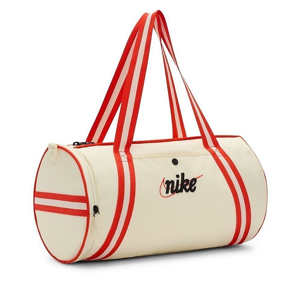 ナイキ ヘリテージ レトロ ダッフル