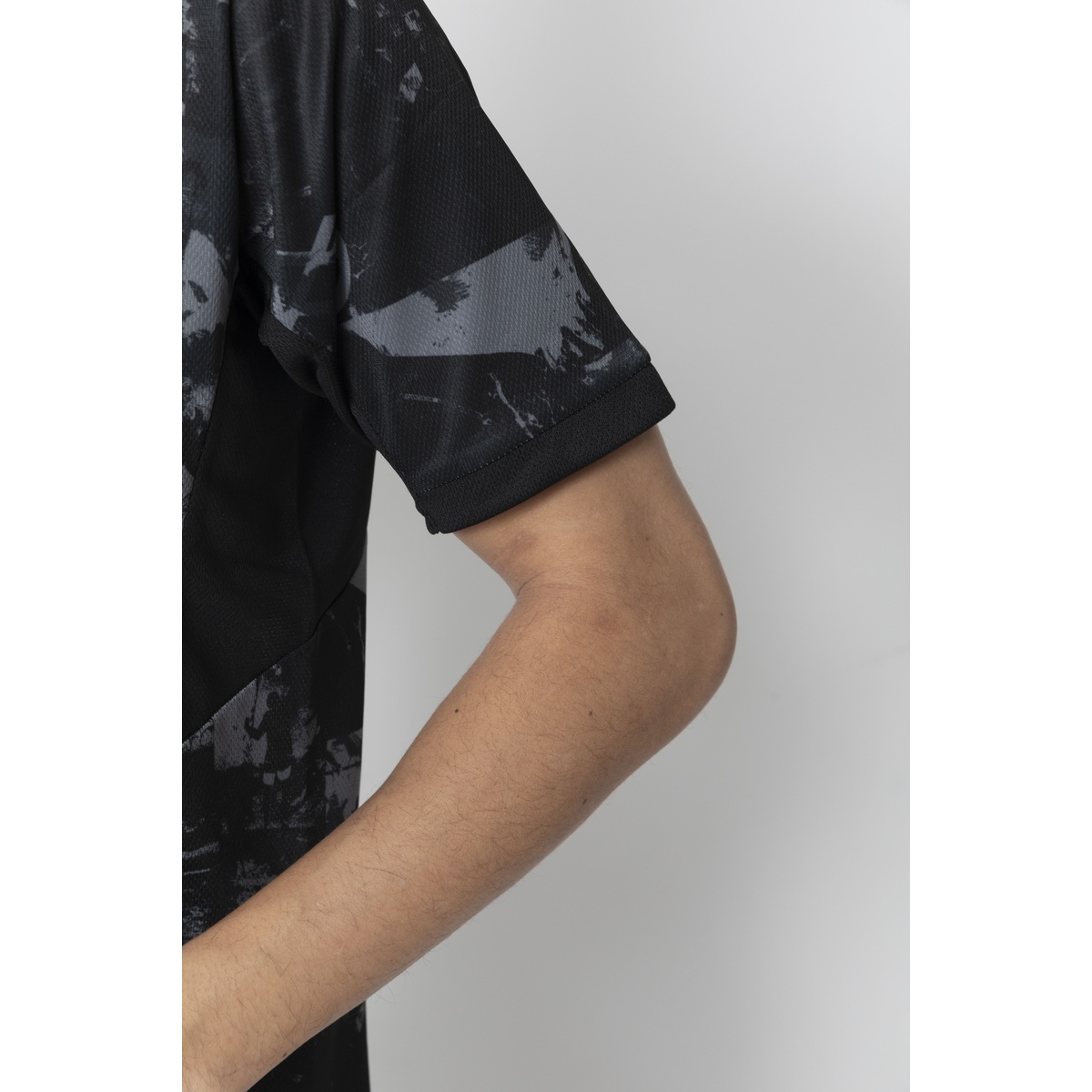 FCA 半袖グラフィックシャツ