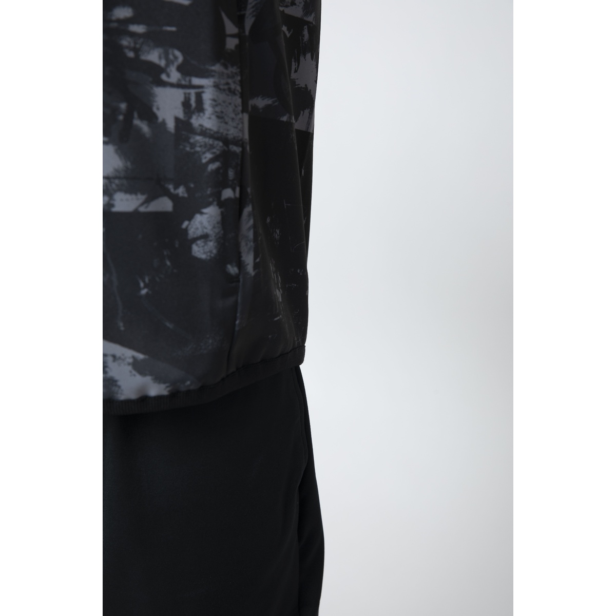 FCA Jrストレッチウィンドジャケット