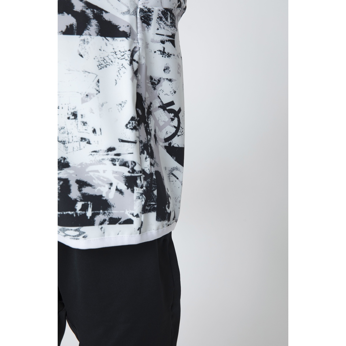 FCA Jrストレッチウィンドジャケット