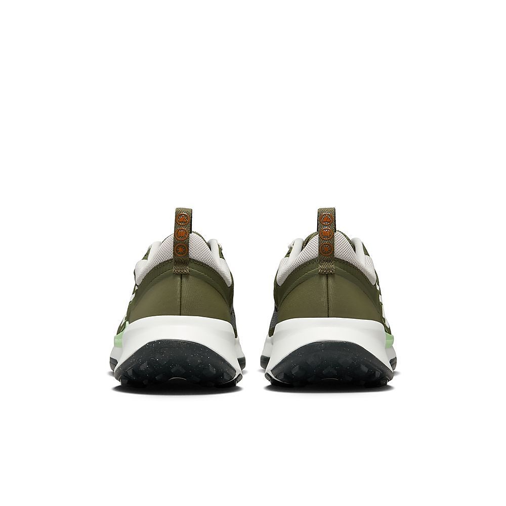 ナイキ ジュニパー トレイル 2 NN