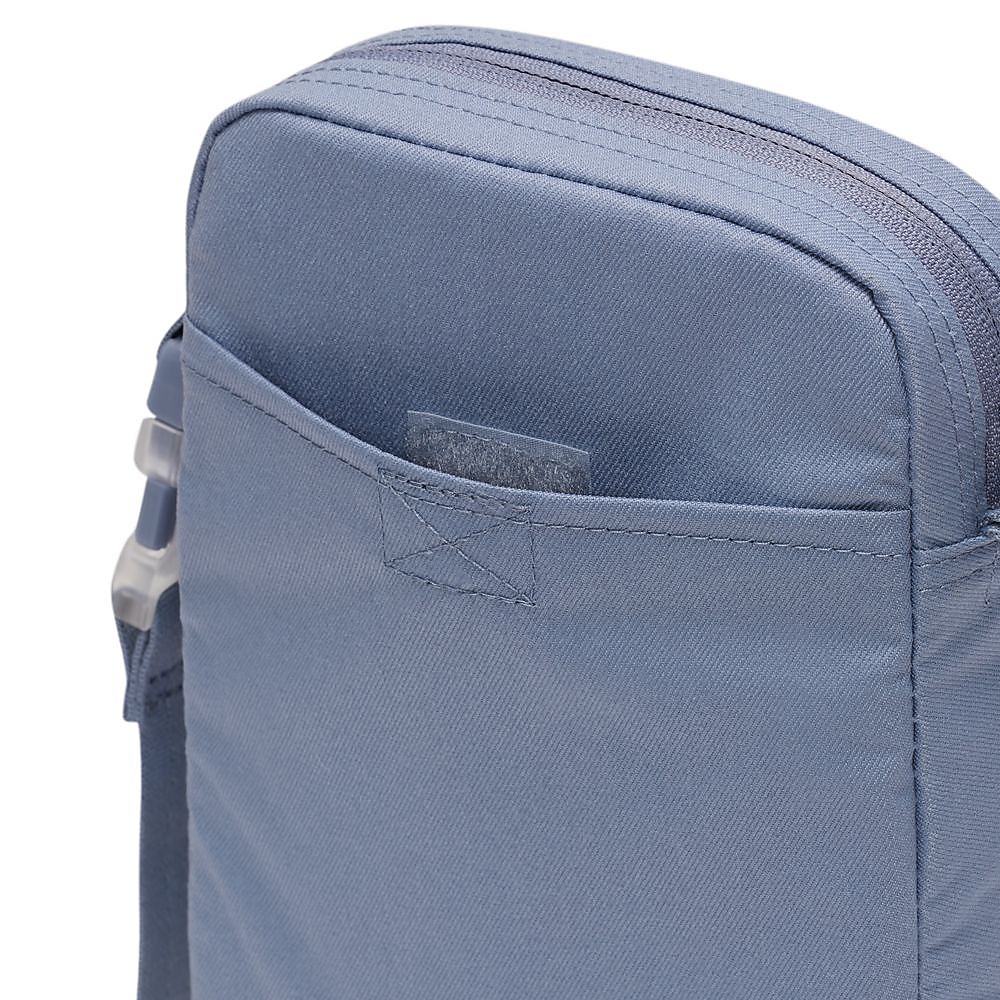 Nike Elemental Premium