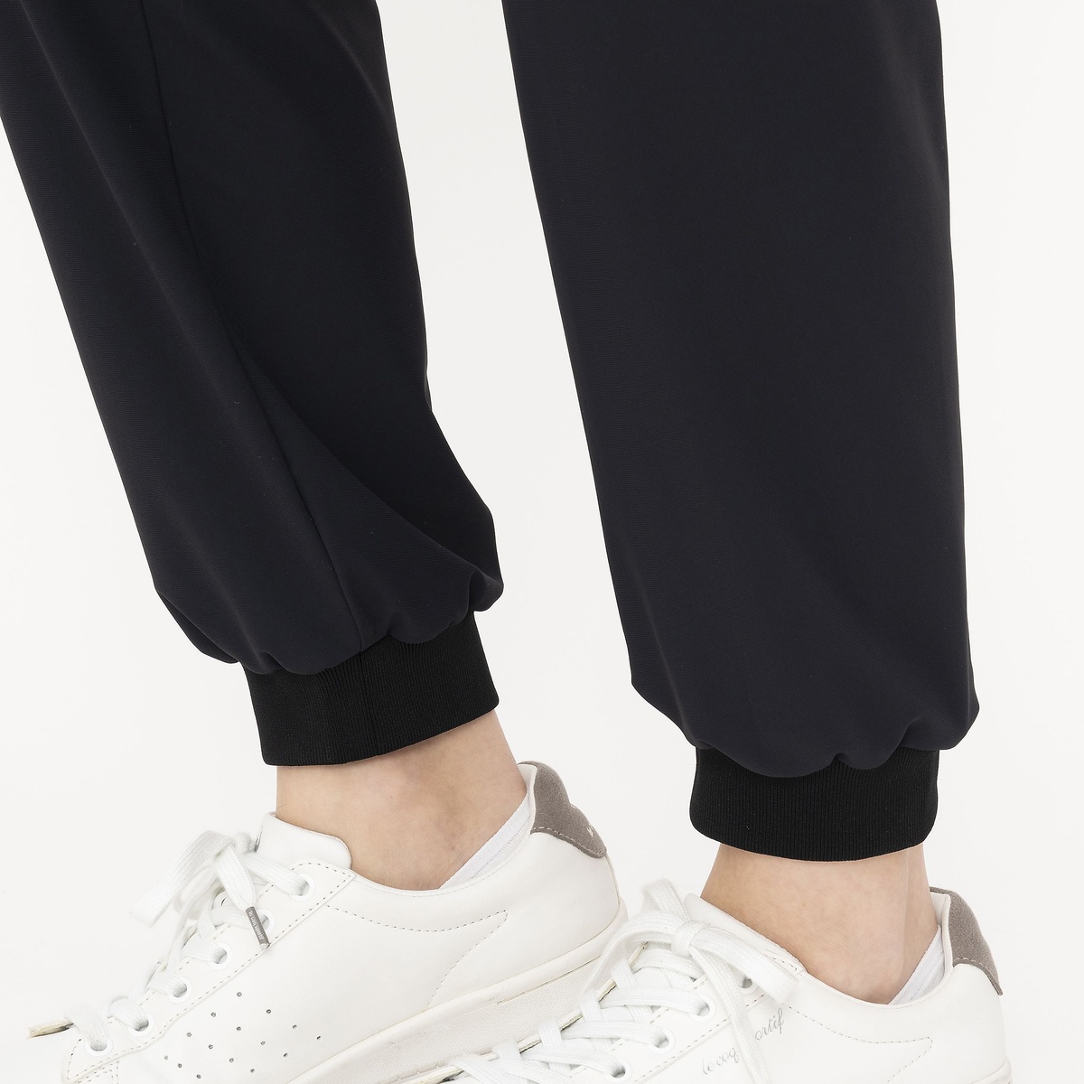 接触冷感ジョガーパンツ