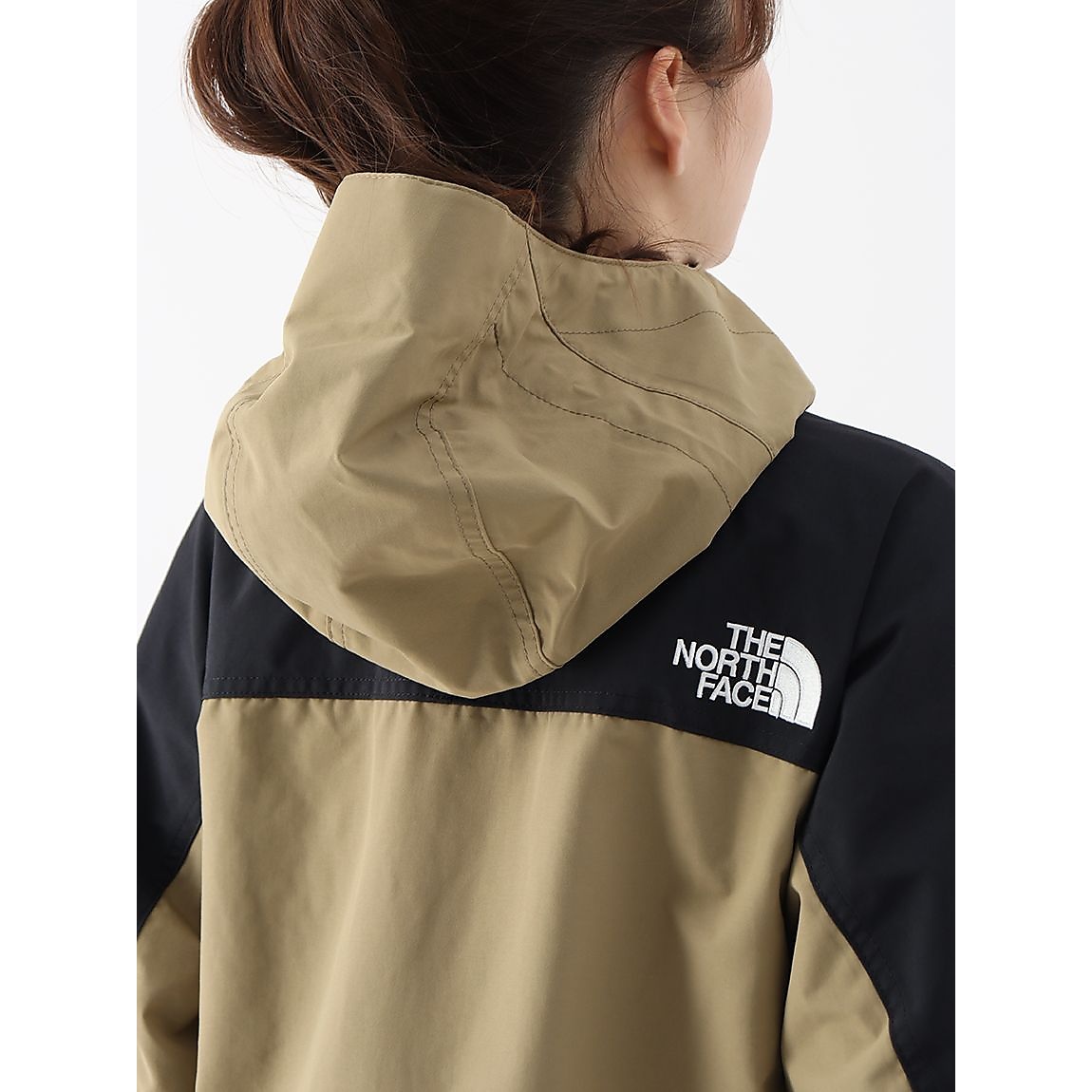 Mountain Light Jacket　 (マウンテンライトジャケット)