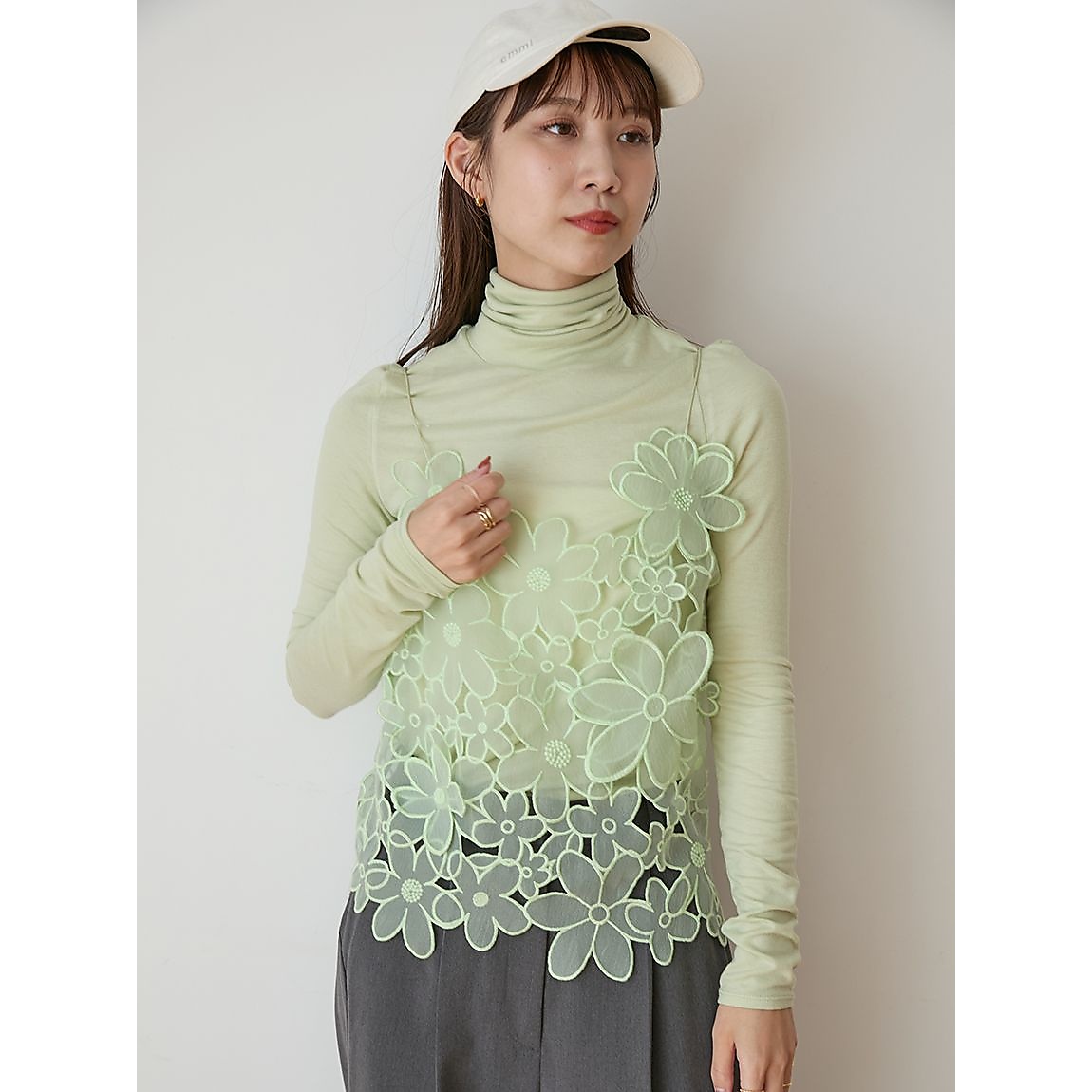 9TWENTYTM emmiロゴキャップ