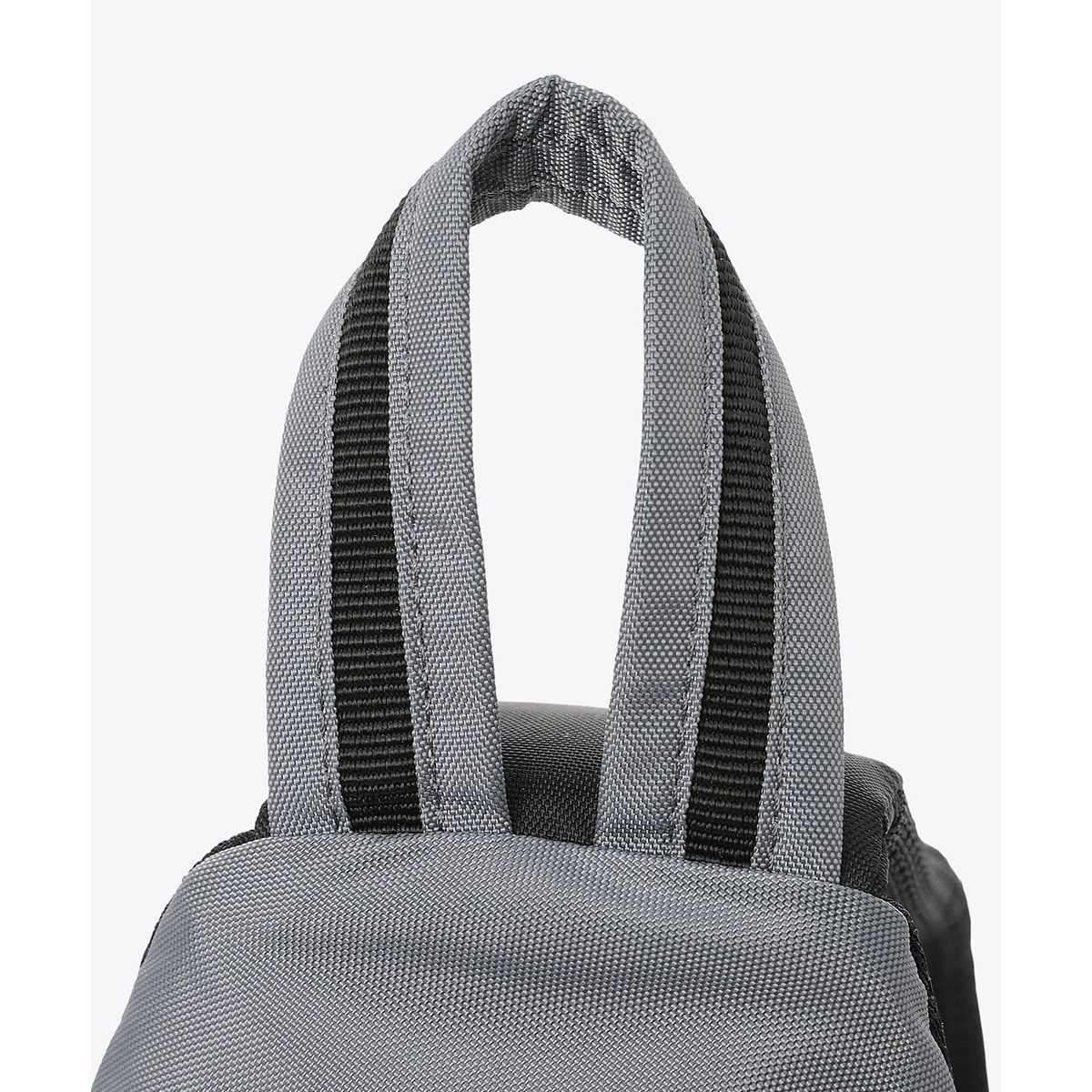 パナシーアスリングバッグ