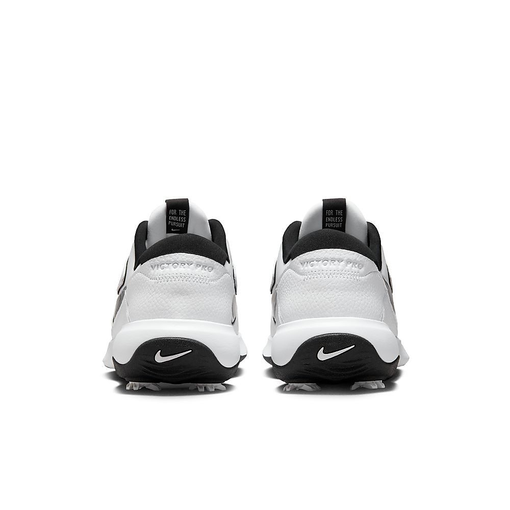 ナイキ ビクトリー PRO 3 NN
