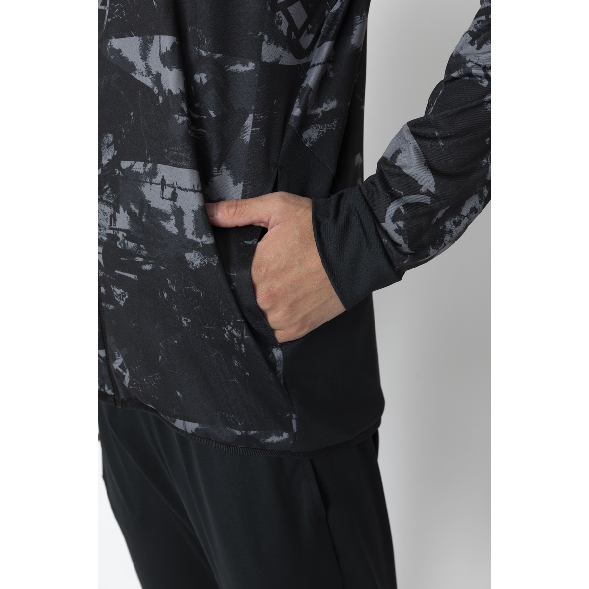 FCA ウォームアップジャケット