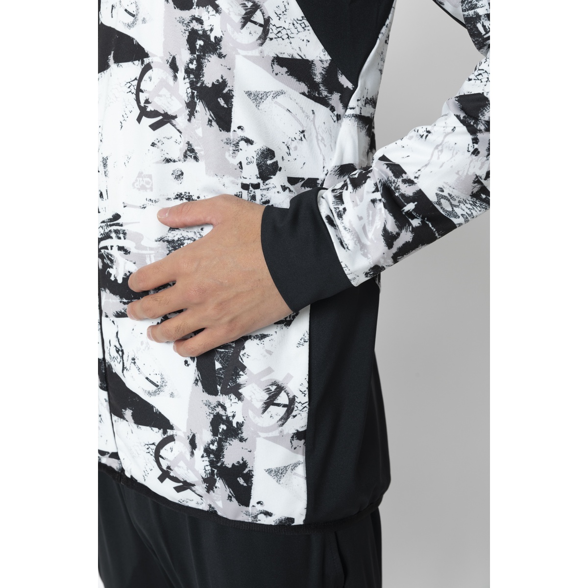 FCA ウォームアップジャケット