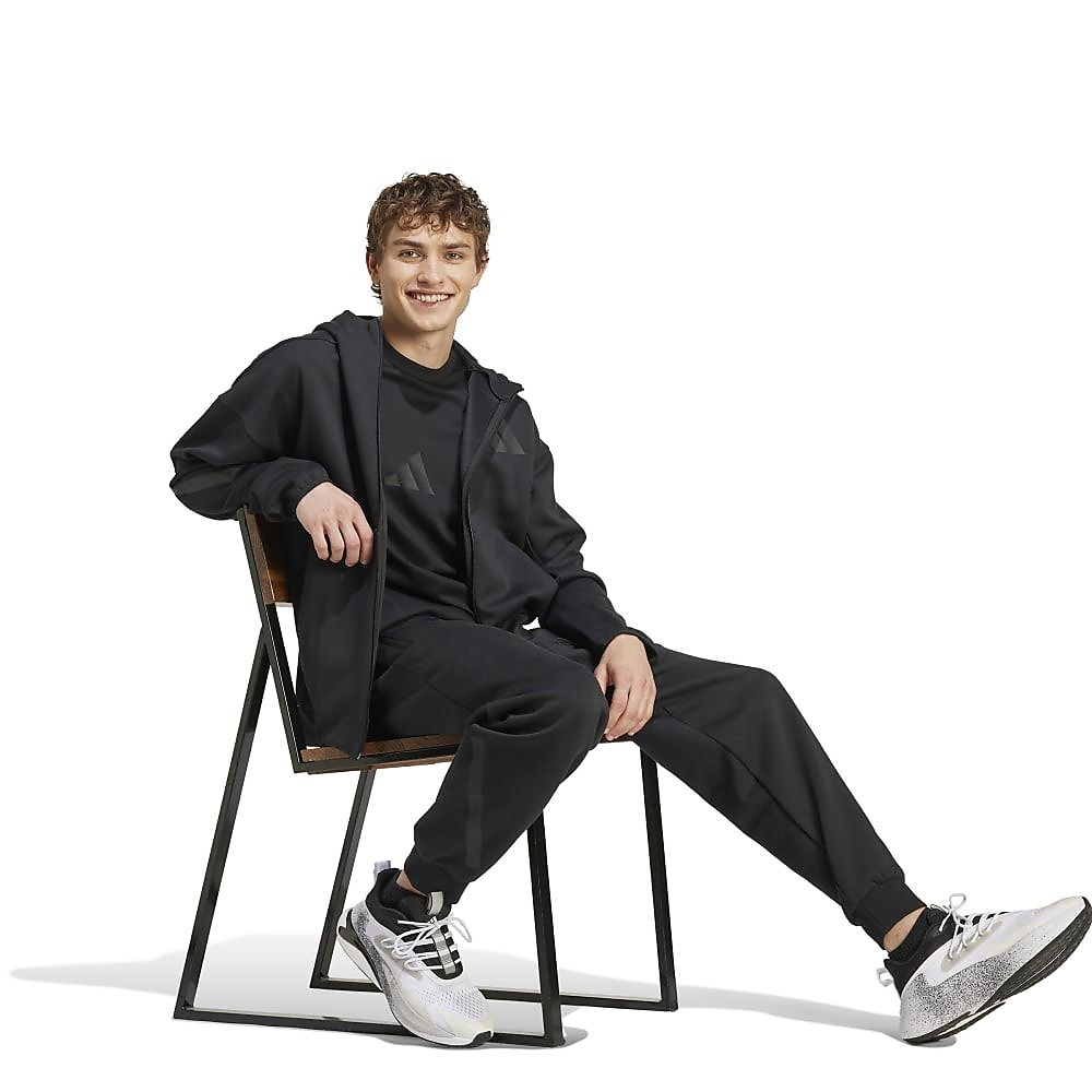 M ZNE FZ フーディ