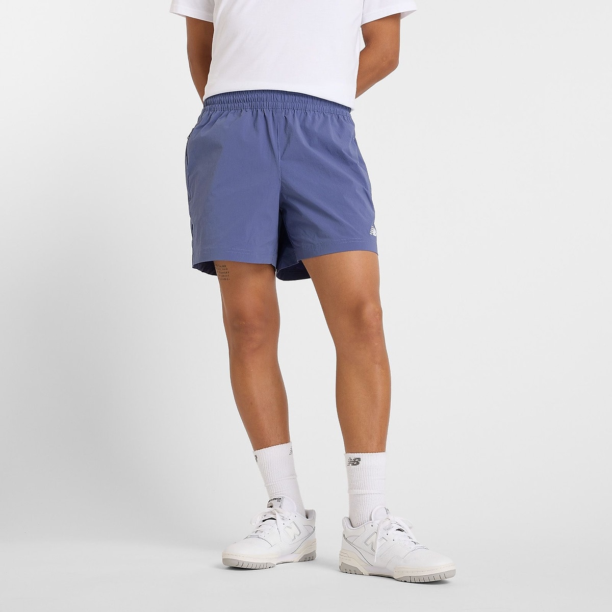 Athletics ストレッチウーブンショーツ 5インチ
