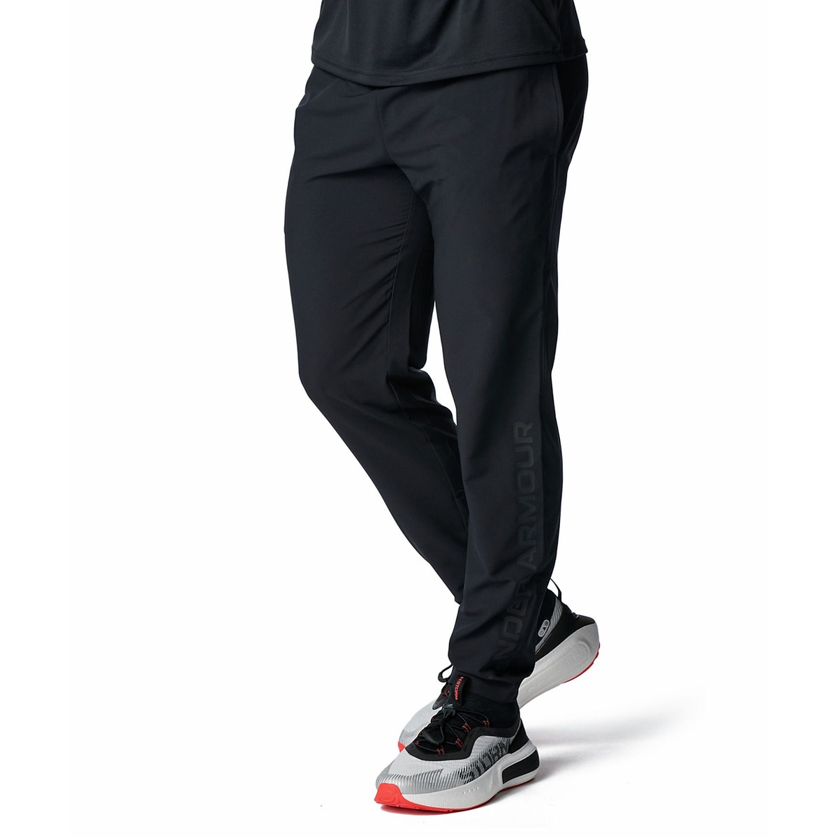UA FRESH WOVEN PANTS