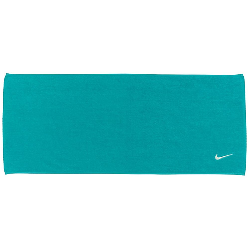 ナイキ　ソリッドコアタオル　ミディアム