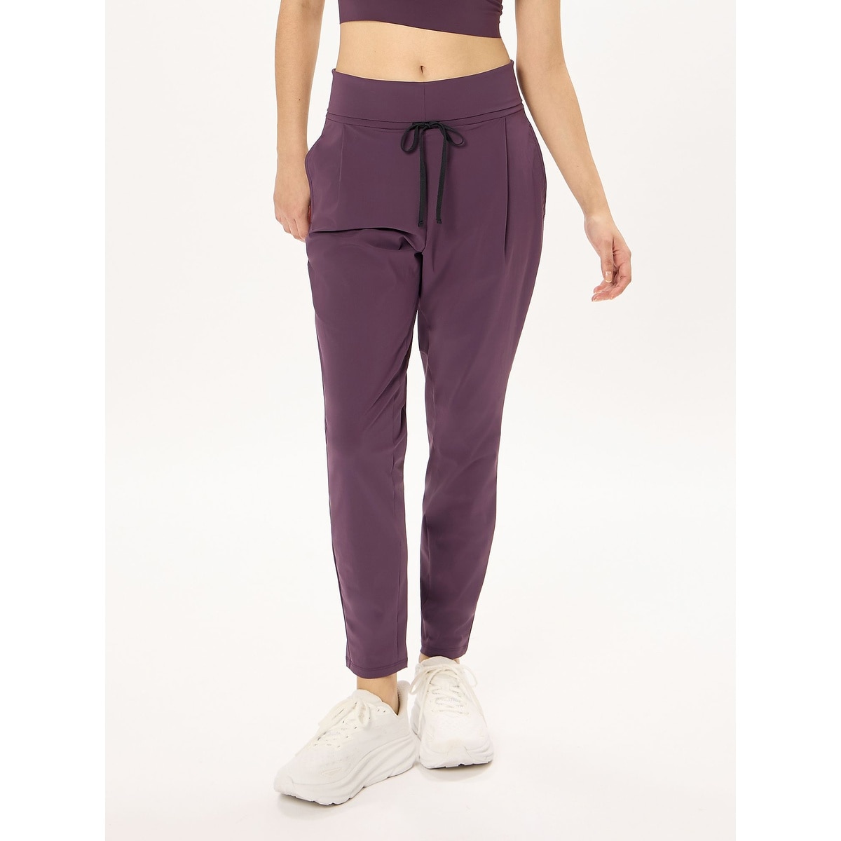 ACCOLADE SLIM PANTS(アコレードスリムパンツ)