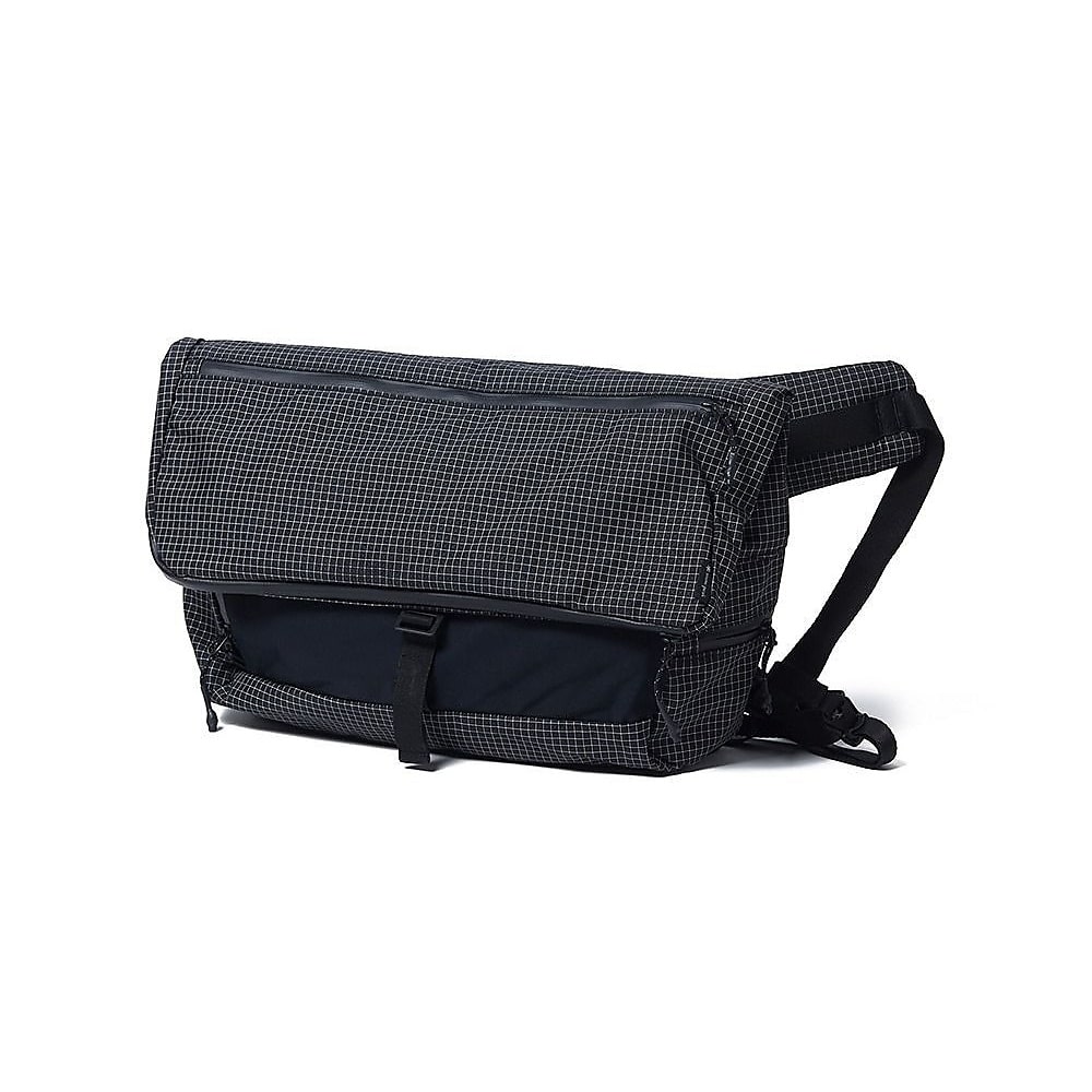 Transit Shoulder Bag One Black